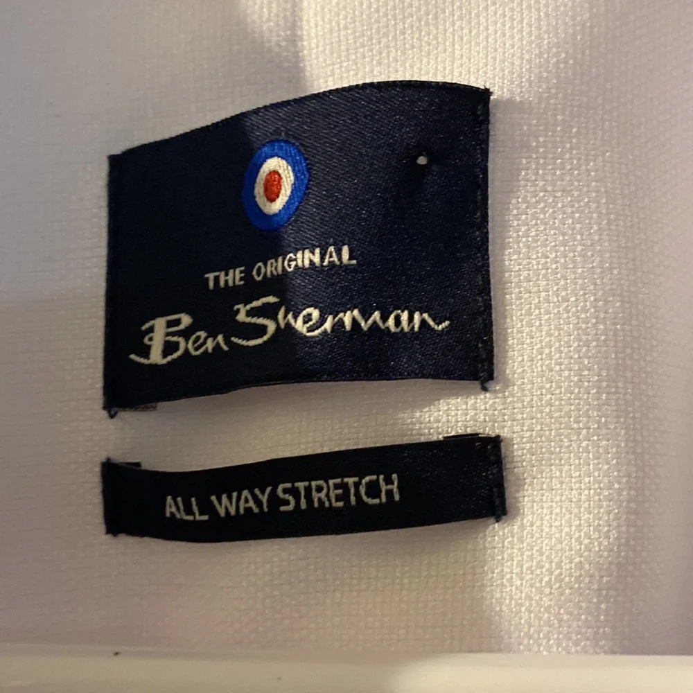 The Original Ben Sherman All Way Stretch Shirt Size L - Picture 2 of 8